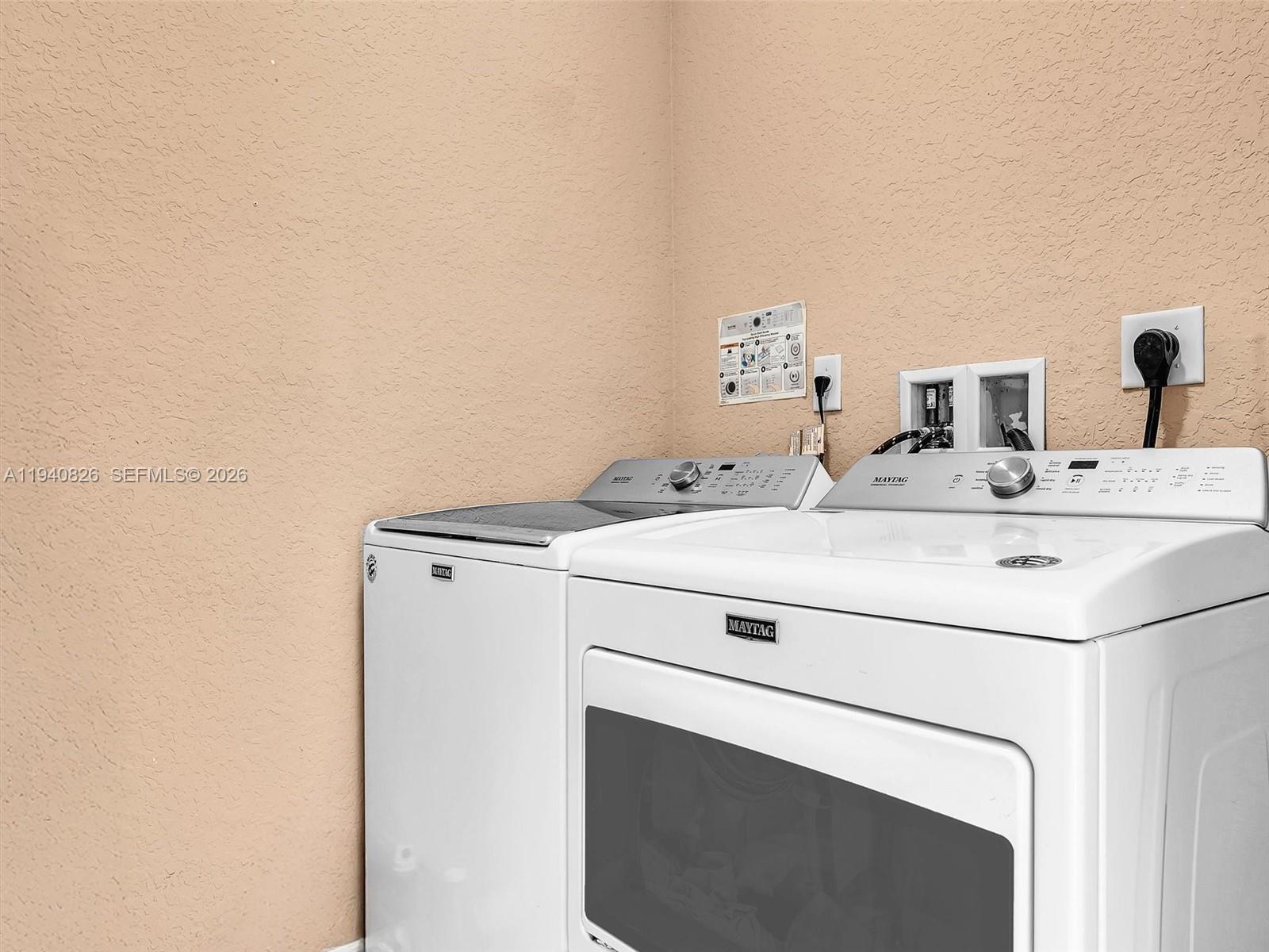 RAULS PLACE AT OASIS - Residential