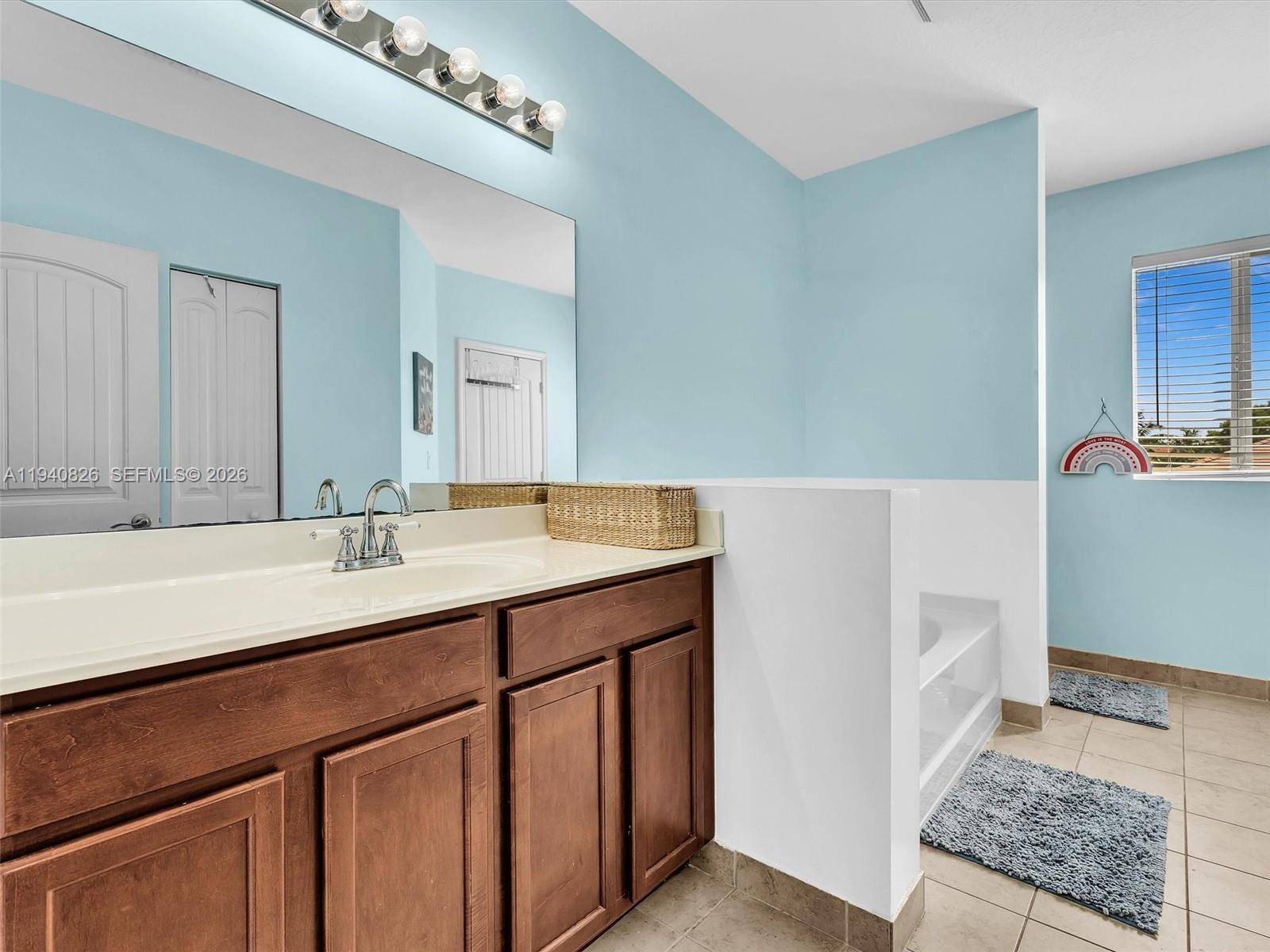 RAULS PLACE AT OASIS - Residential