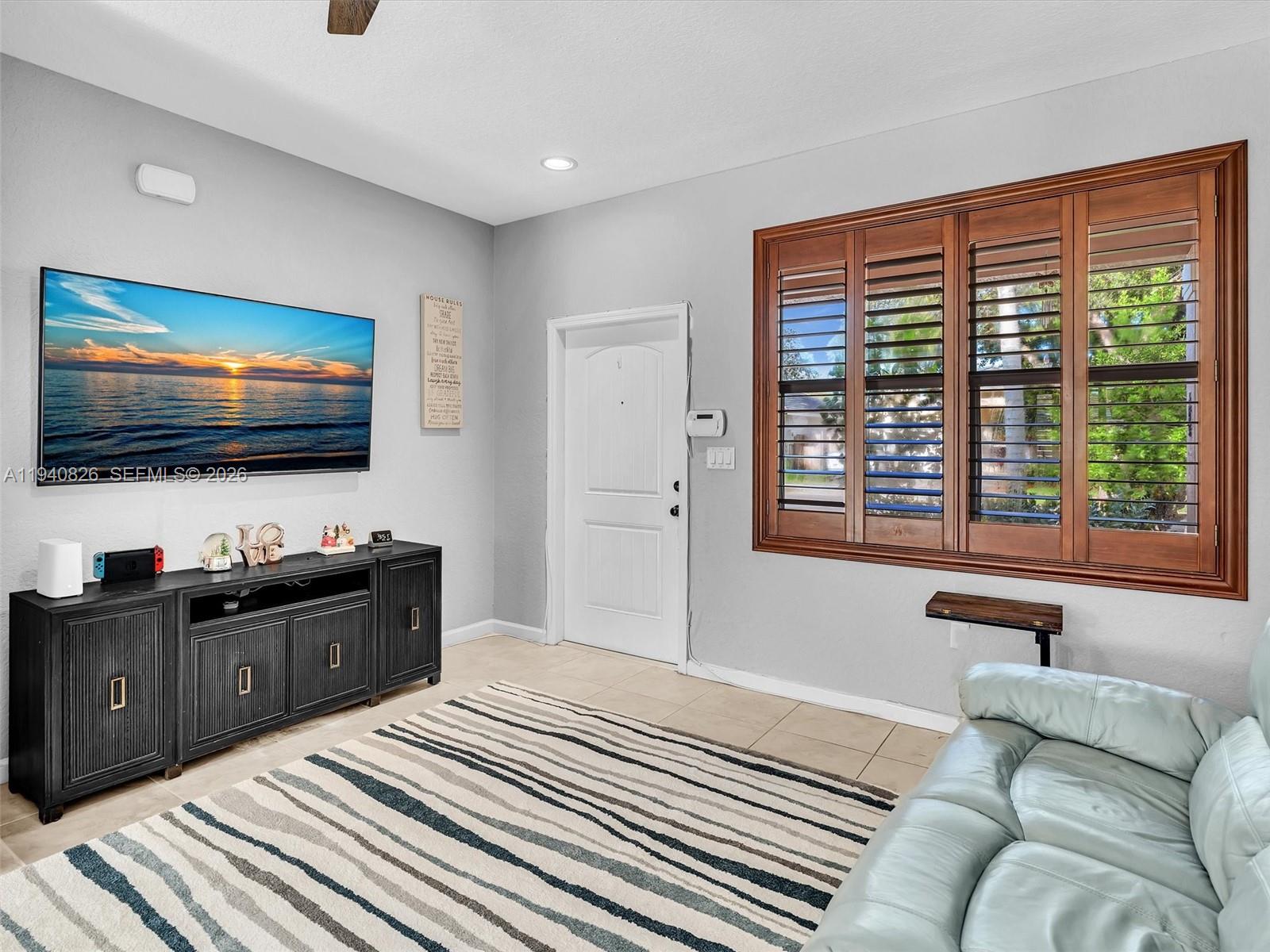 RAULS PLACE AT OASIS - Residential