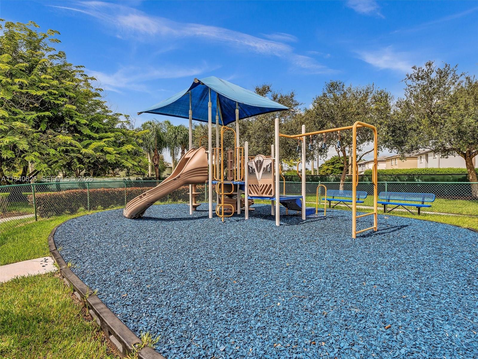 RAULS PLACE AT OASIS - Residential