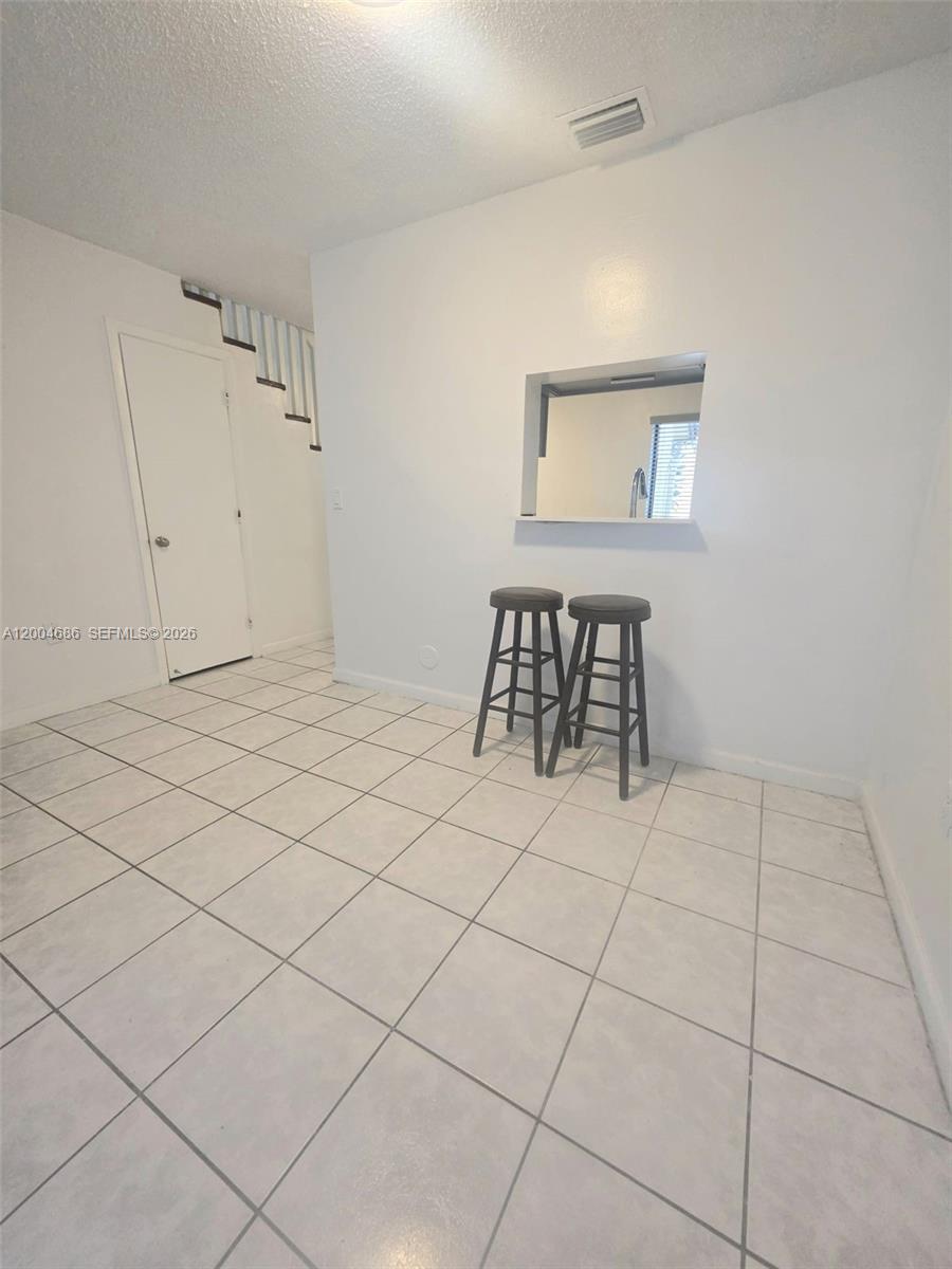 EAGLE VILLAGE OF CORAL SP - Residential Lease