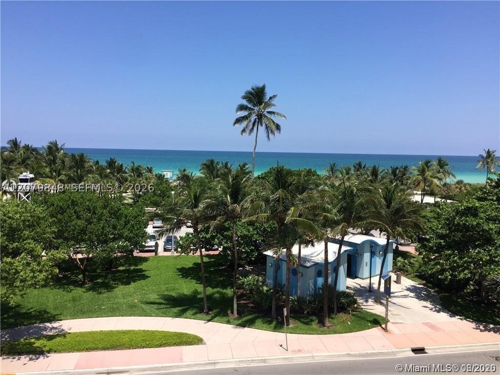 6450 Collins Ave 205