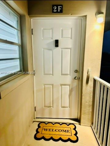 LYNN CONDO - Residential