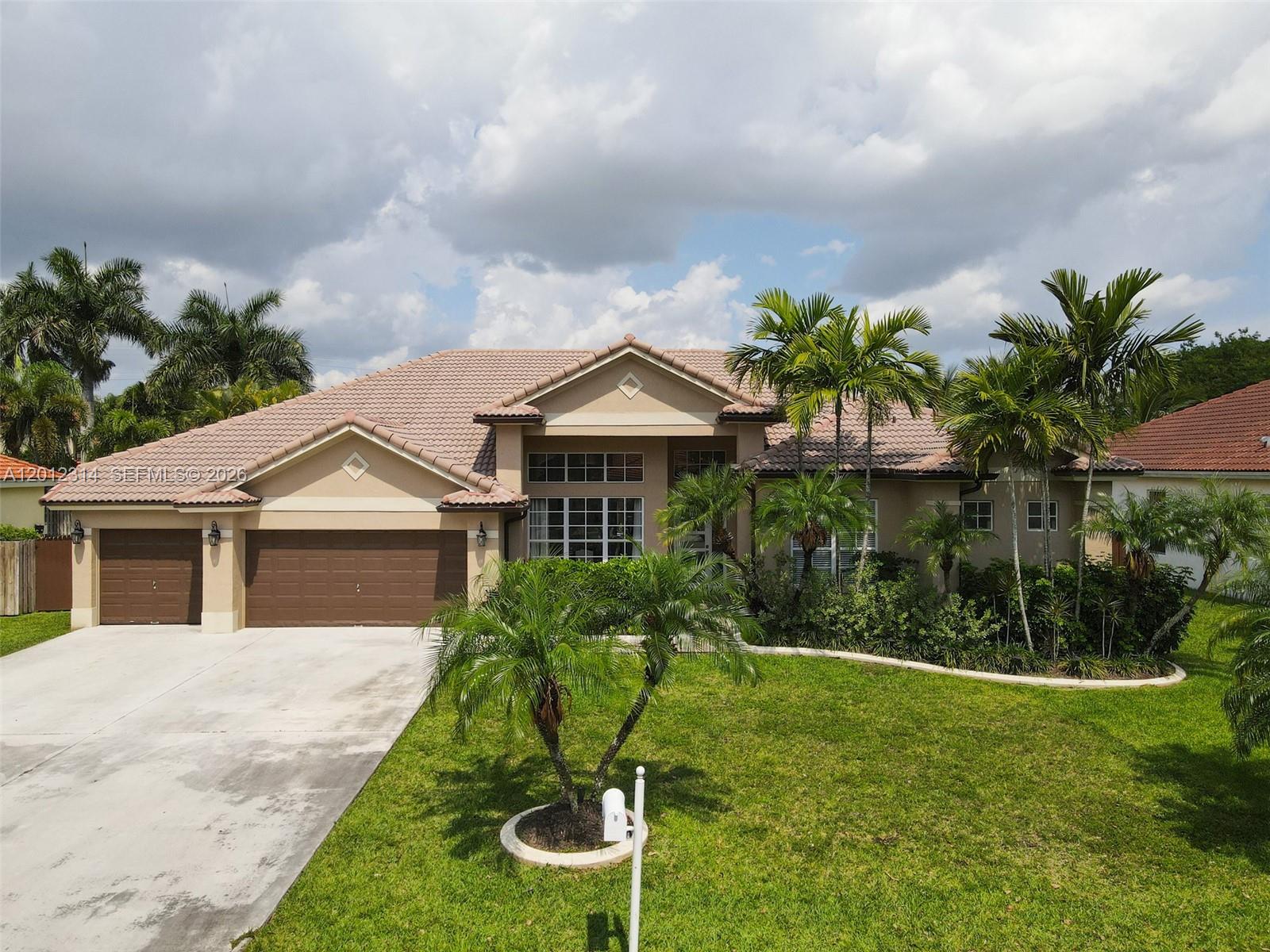 FAIRWAYS AT KEYS GATE - Residential