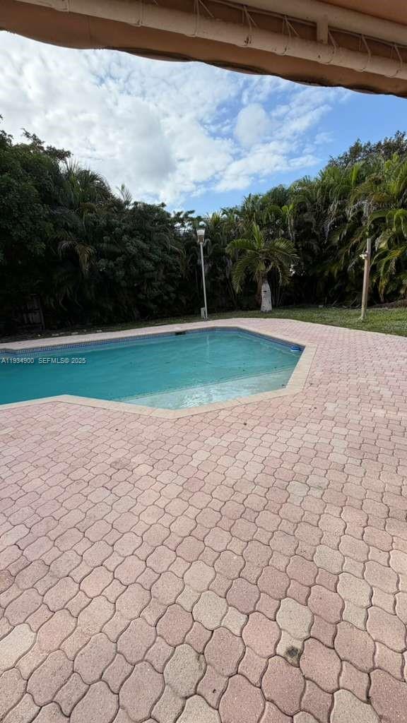 RIVERLAND TERRACE - Residential