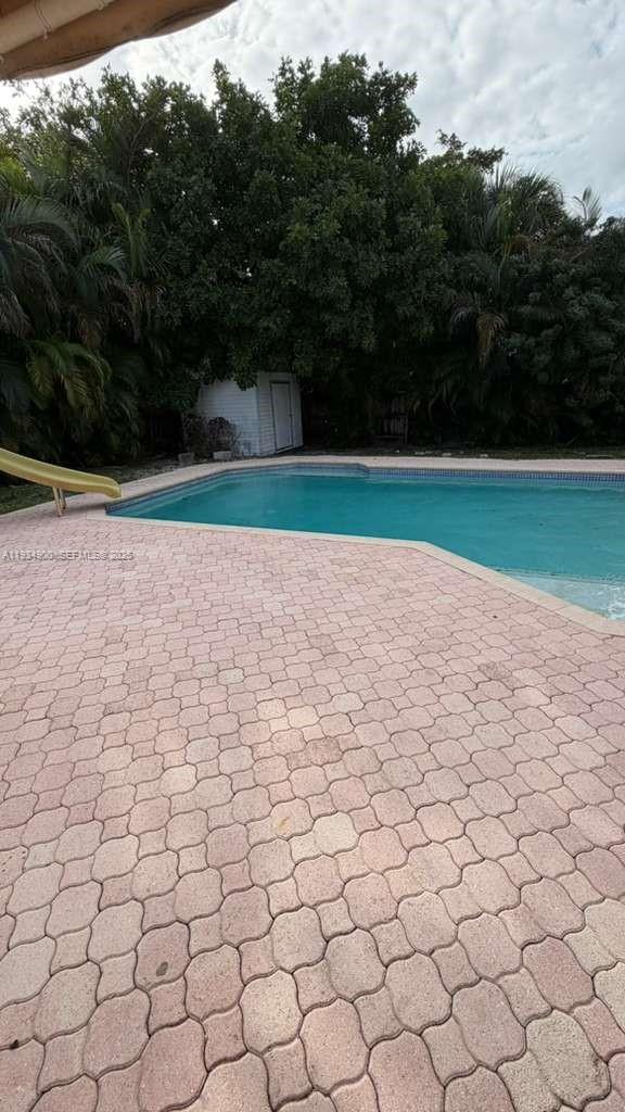 RIVERLAND TERRACE - Residential