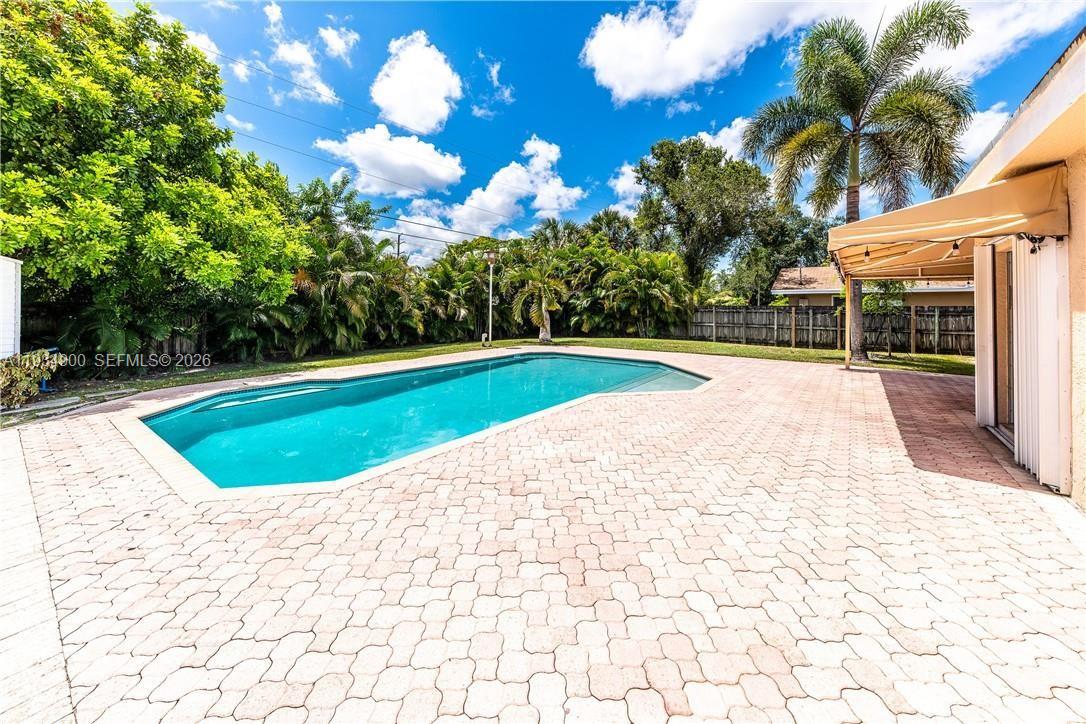 RIVERLAND TERRACE - Residential