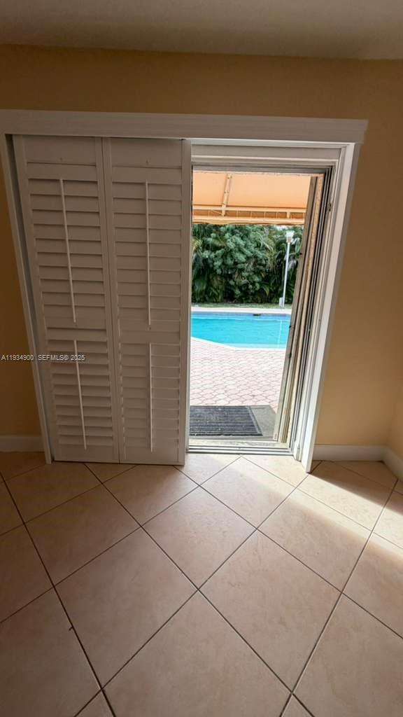 RIVERLAND TERRACE - Residential