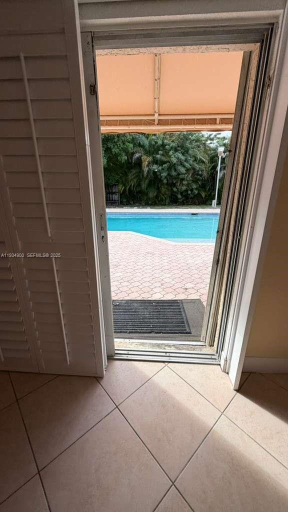 RIVERLAND TERRACE - Residential