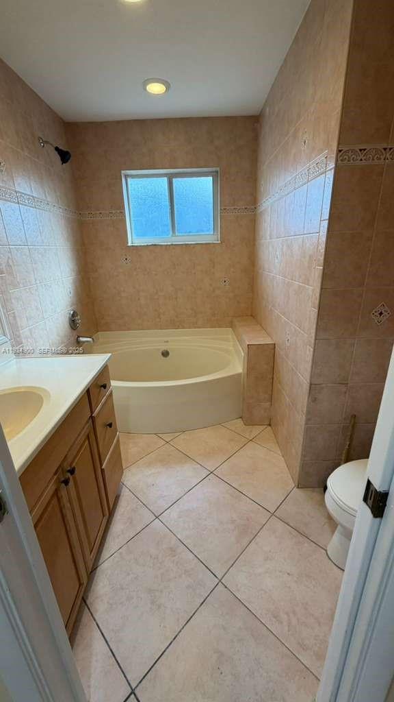 RIVERLAND TERRACE - Residential