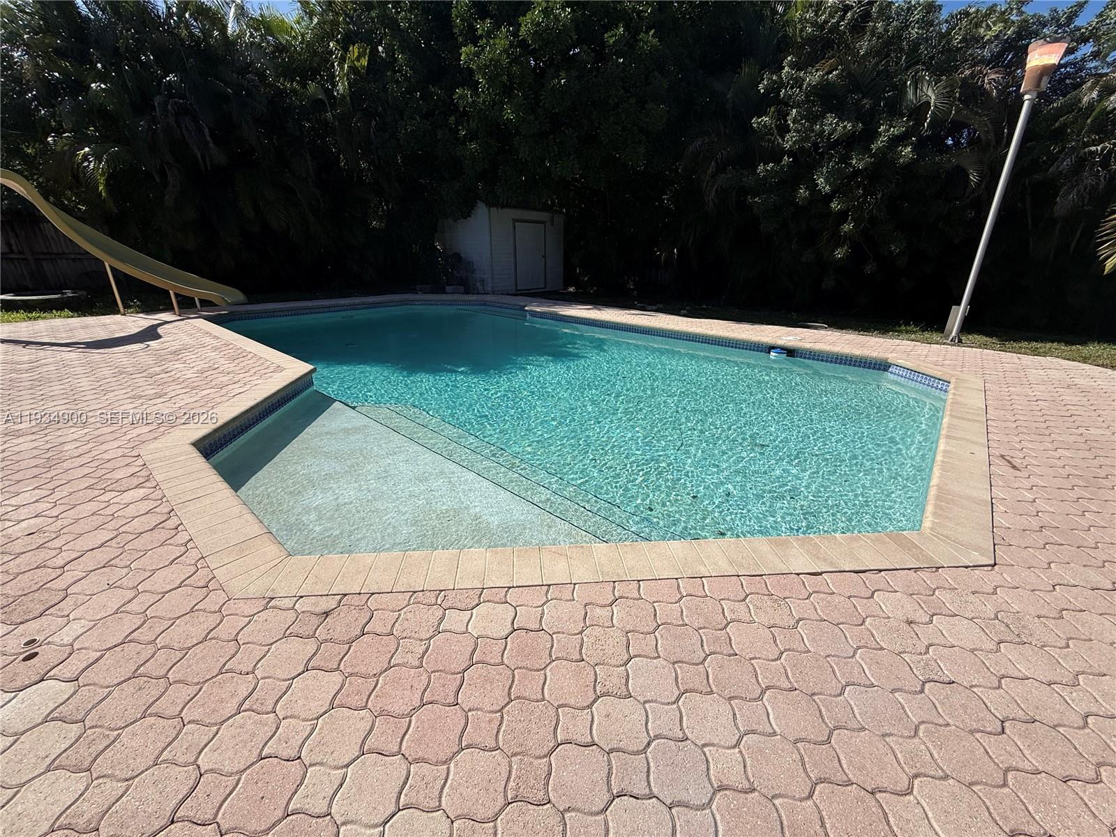 RIVERLAND TERRACE - Residential