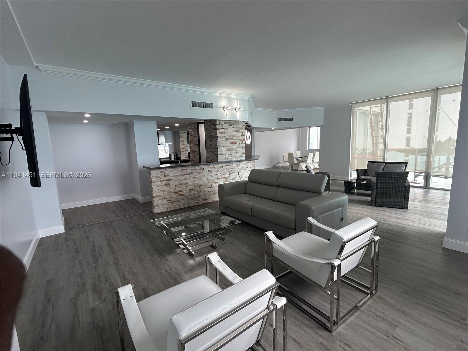 4001 S Ocean Dr PH11