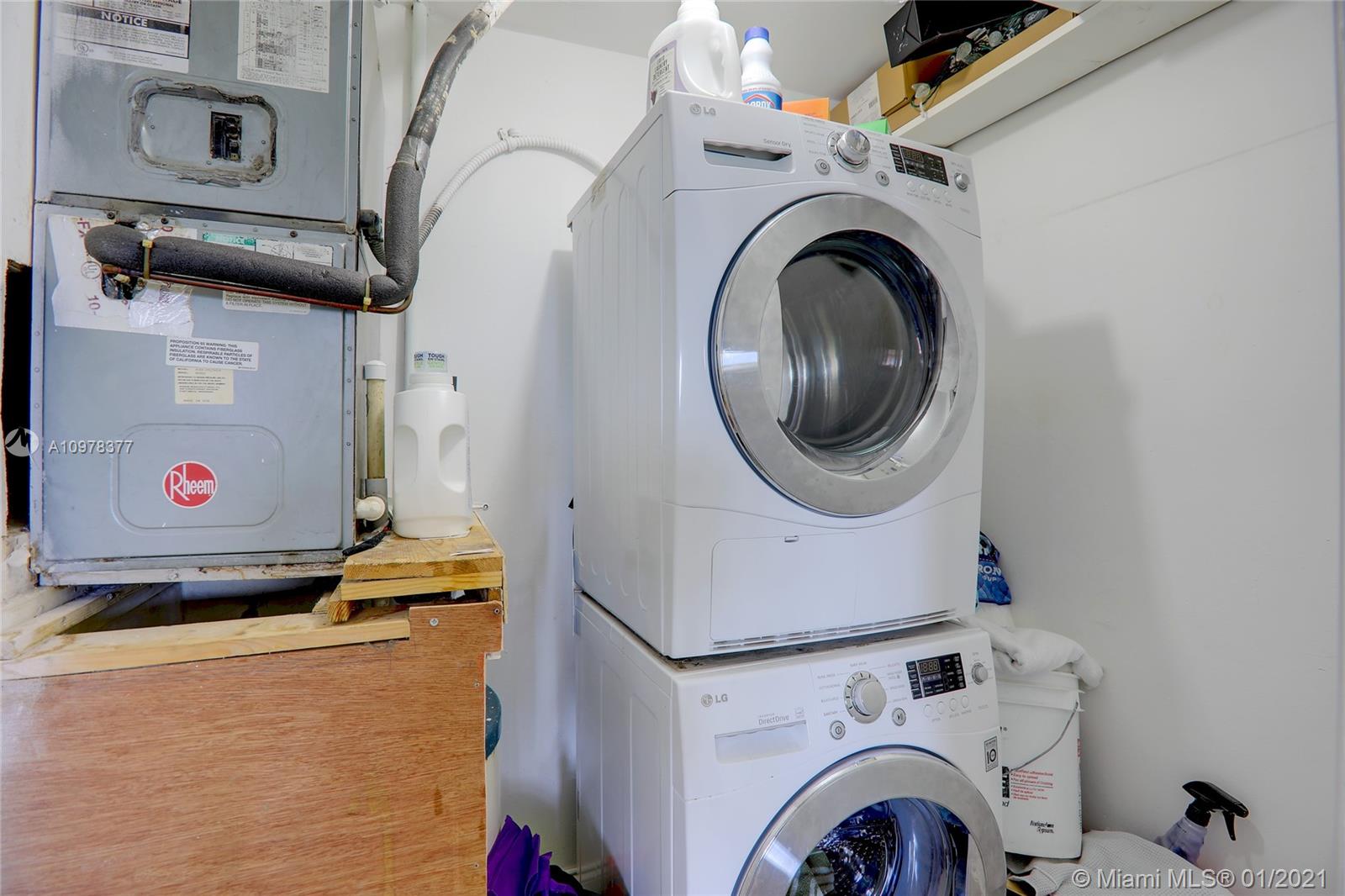 RIVER REACH 1 CONDO - Residential