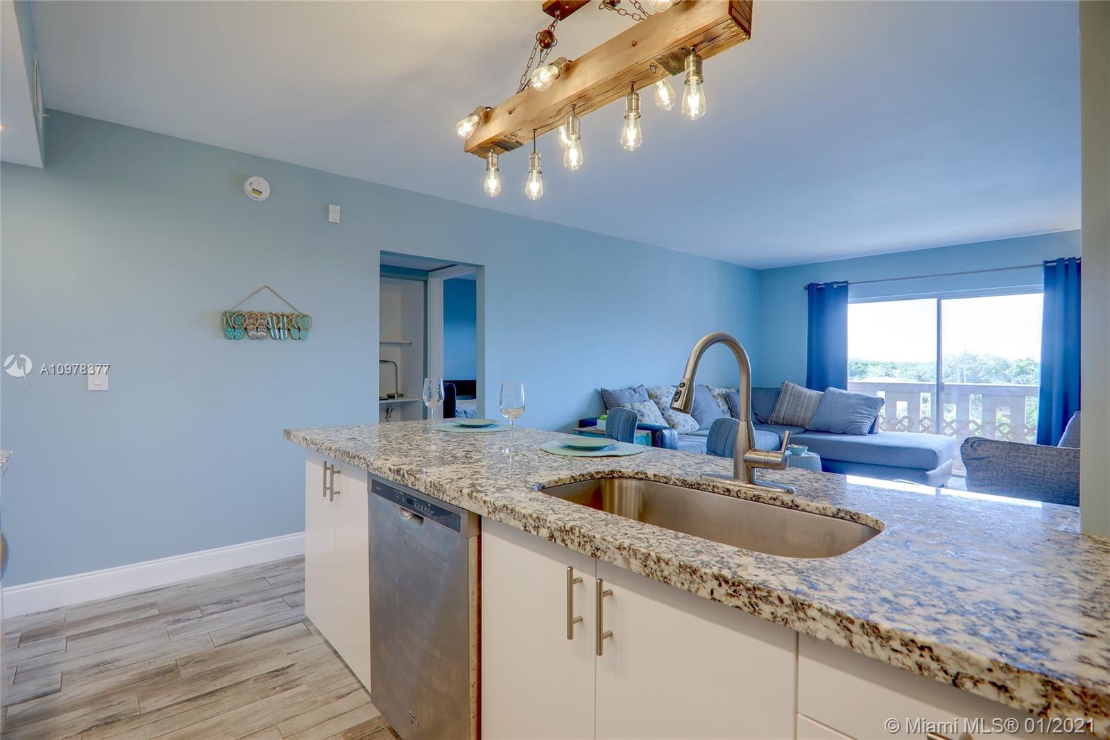 RIVER REACH 1 CONDO - Residential