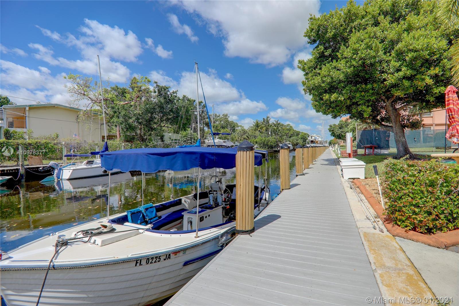 RIVER REACH 1 CONDO - Residential