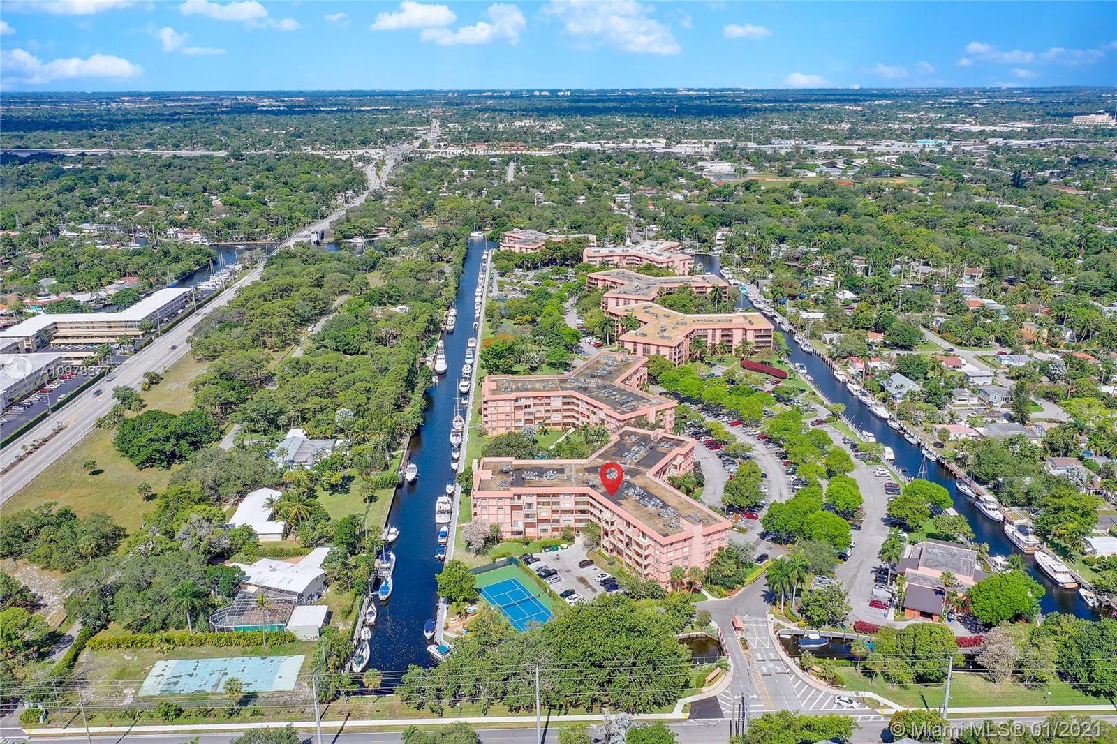 RIVER REACH 1 CONDO - Residential