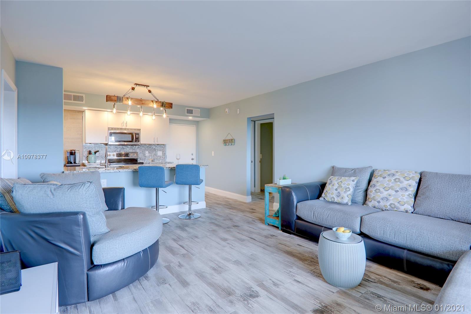 RIVER REACH 1 CONDO - Residential