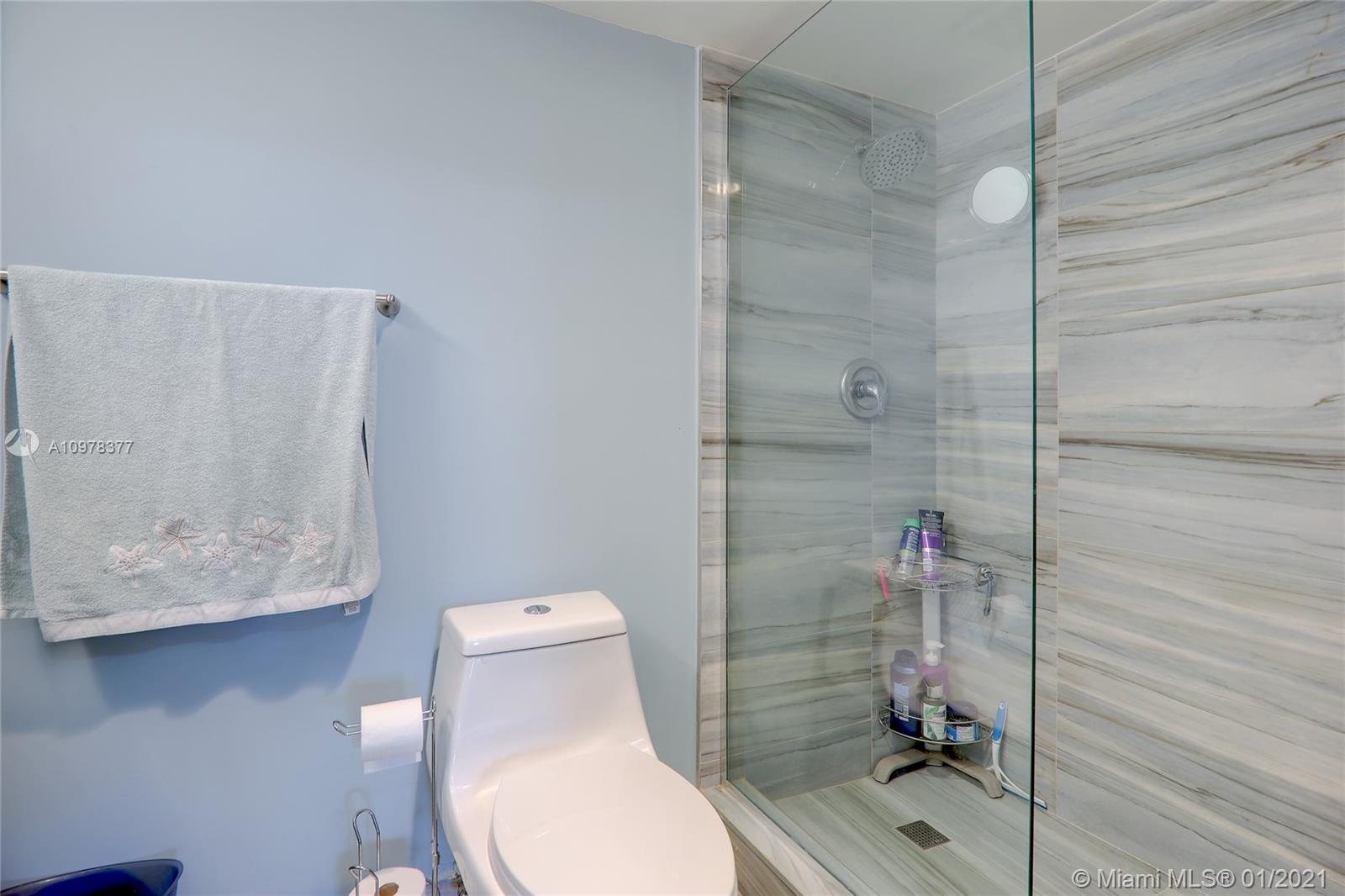 RIVER REACH 1 CONDO - Residential