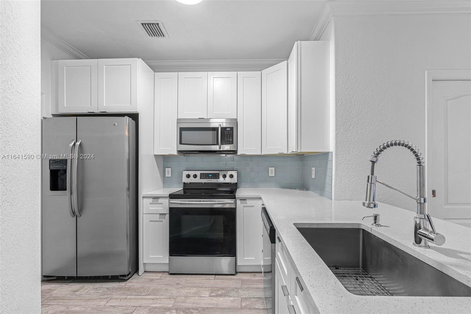 Photo 23 of 46 of 3810 SW 169th Ter townhome