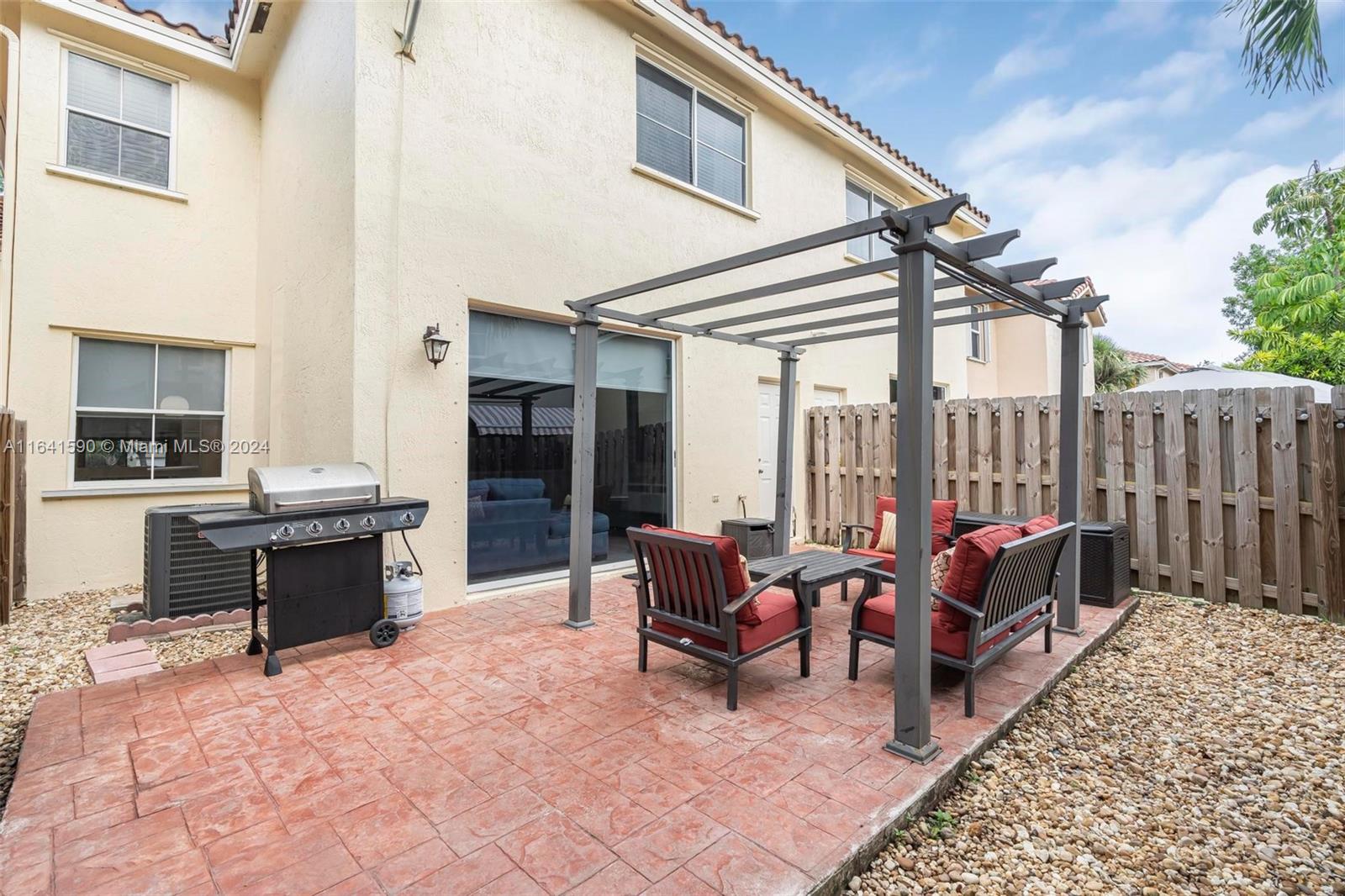 Photo 36 of 46 of 3810 SW 169th Ter townhome