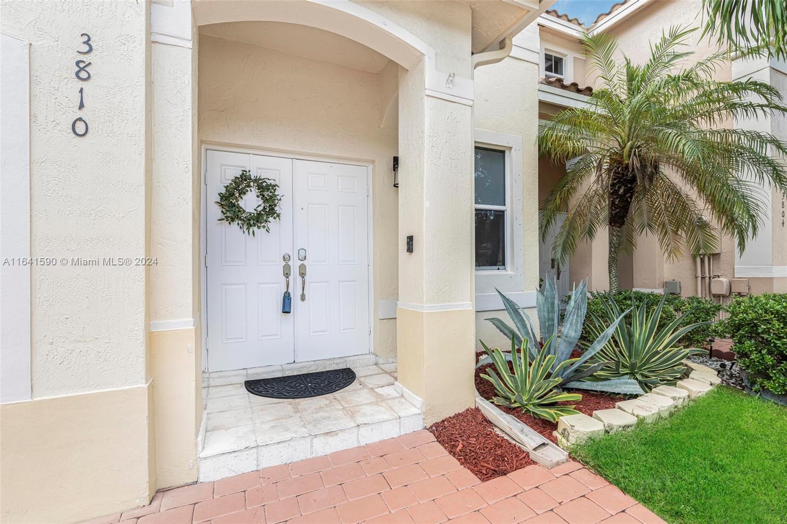 Photo 9 of 46 of 3810 SW 169th Ter townhome