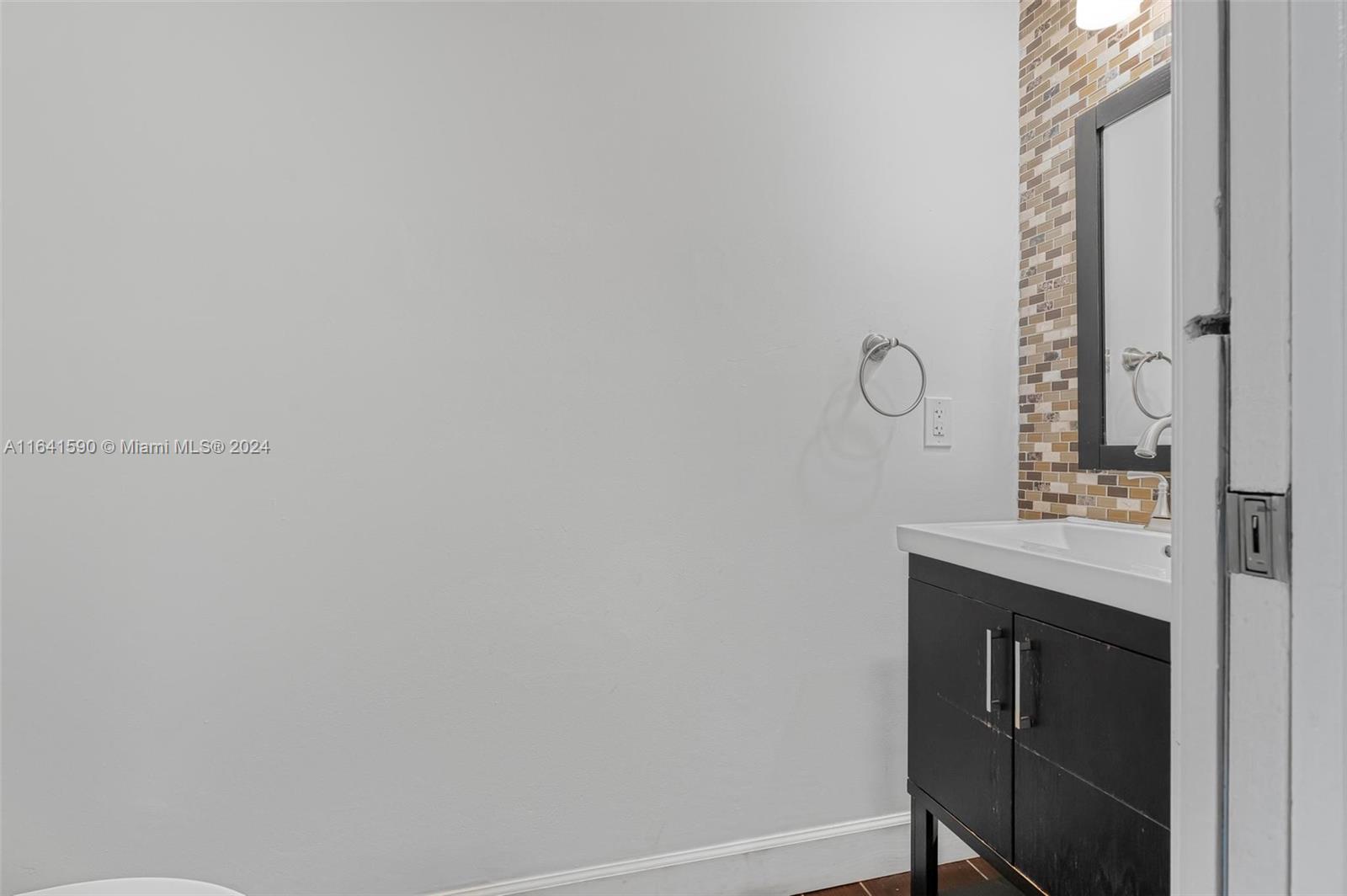 Photo 21 of 46 of 3810 SW 169th Ter townhome