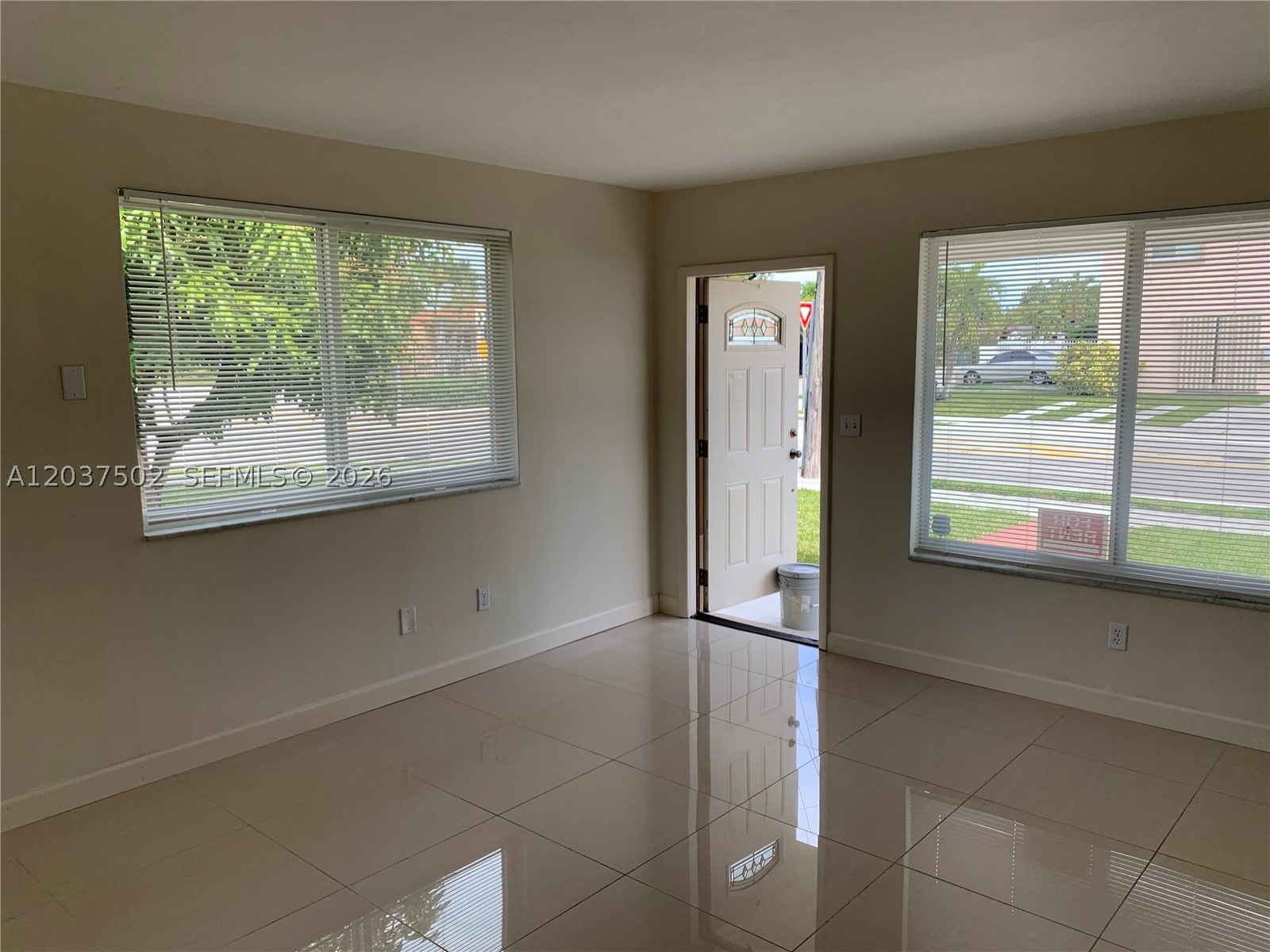 1200 SW 31st Ave
