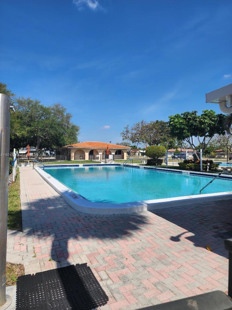 MAINLANDS OF TAMARAC LAKE - Residential