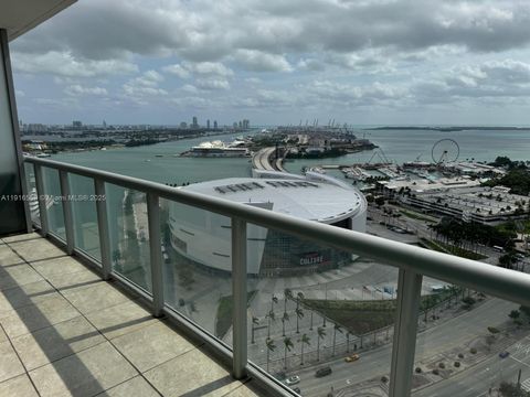 888 Biscayne Blvd 2801 Miami FL 33132