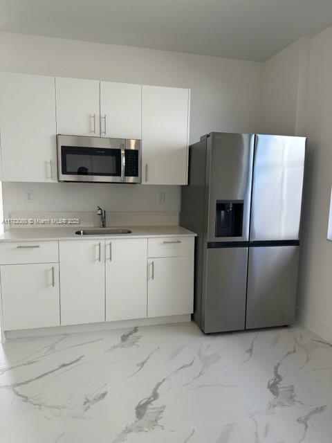 Rental Property at Address Not Disclosed, Homestead, Miami-Dade County, Florida - Bedrooms: 2 
Bathrooms: 1  - $2,100 MO.