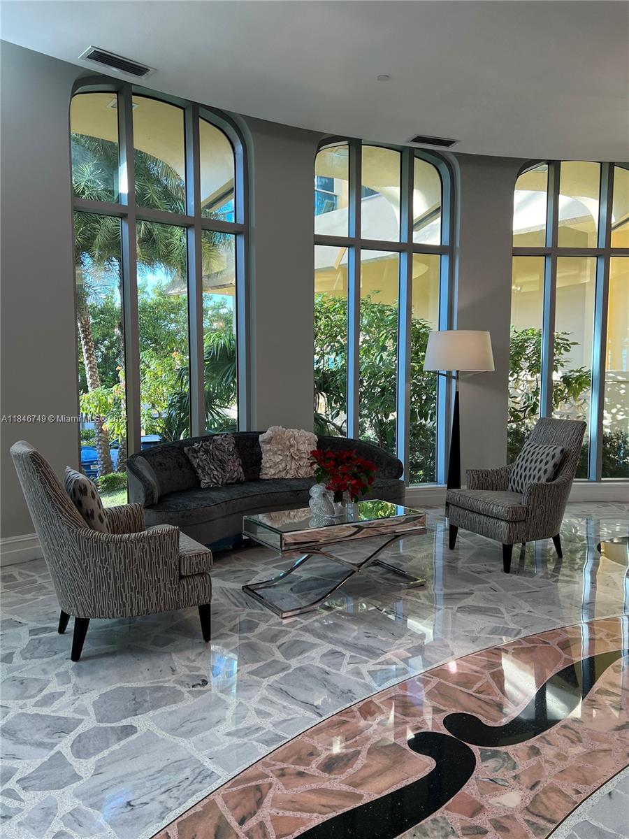 2501 S Ocean Drive. ***