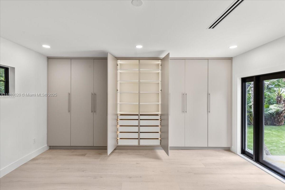 C GABLES RIVIERA SEC 5 - Residential