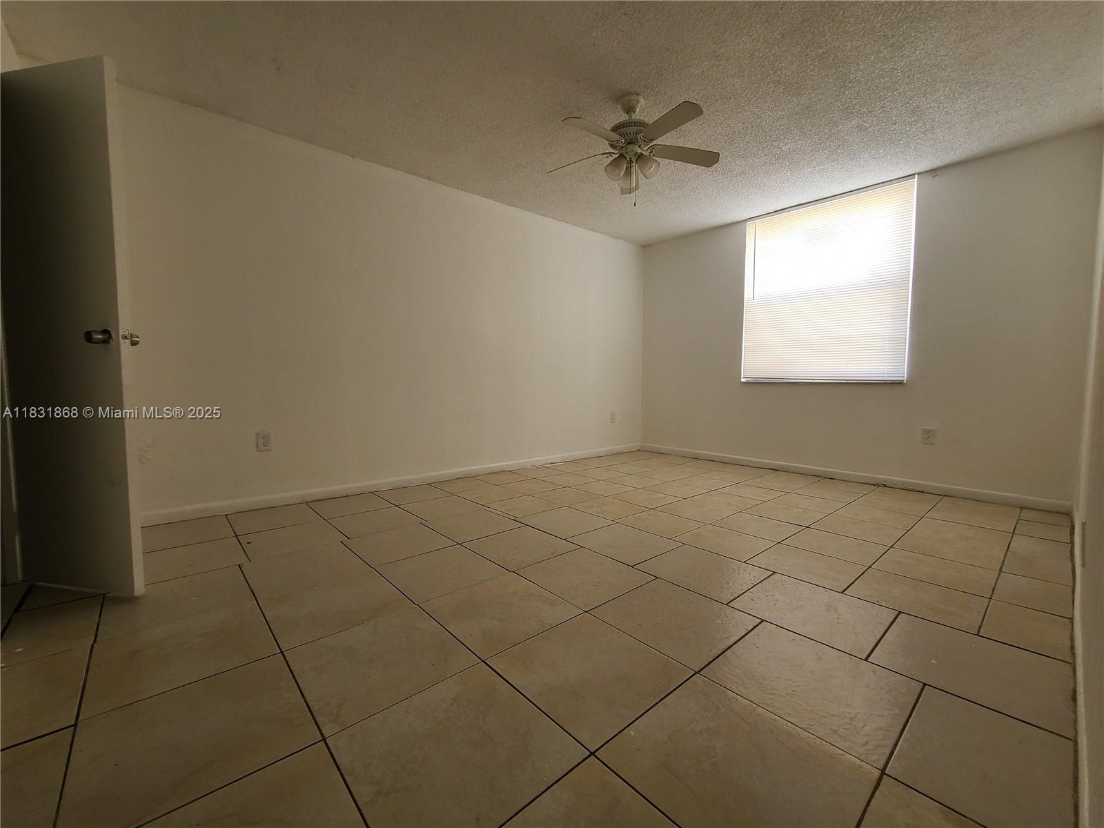 TREE GARDEN CONDO - Residential