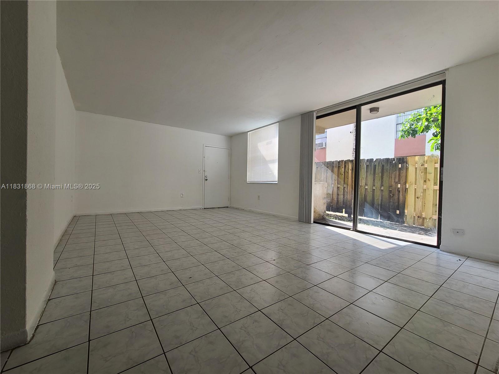 TREE GARDEN CONDO - Residential