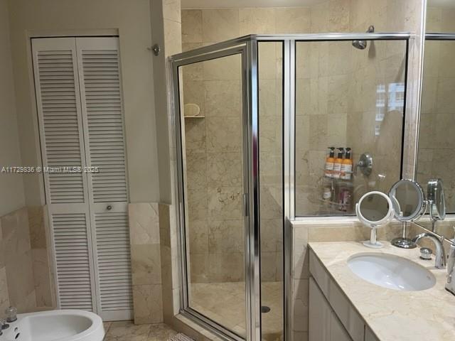 808 Brickell Key Dr 1807
