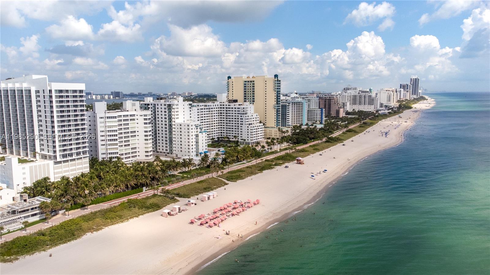 THE EXECUTIVE CONDO - Residential Lease