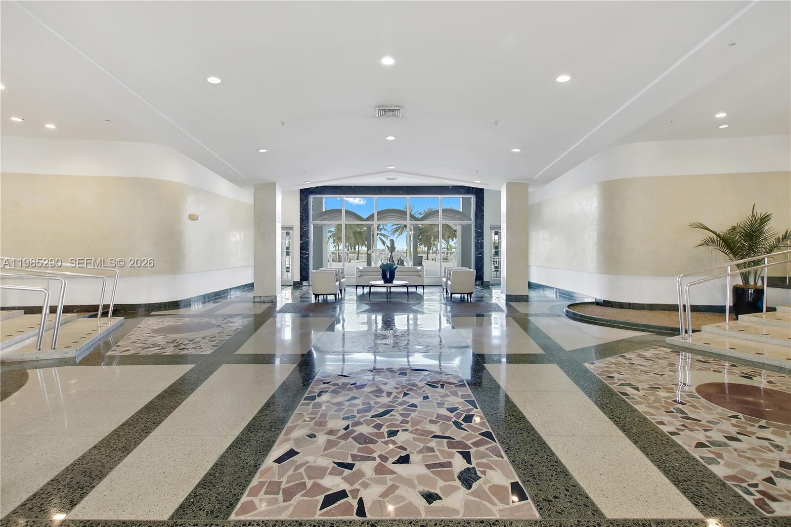 THE EXECUTIVE CONDO - Residential Lease