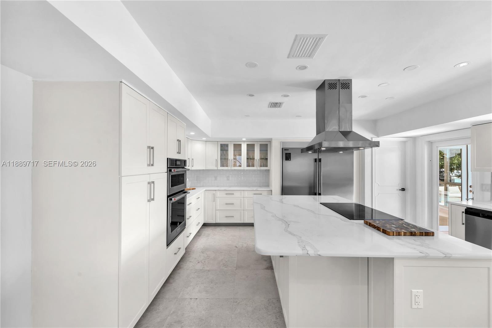 VENETIAN ISLES 3RD SEC - Residential