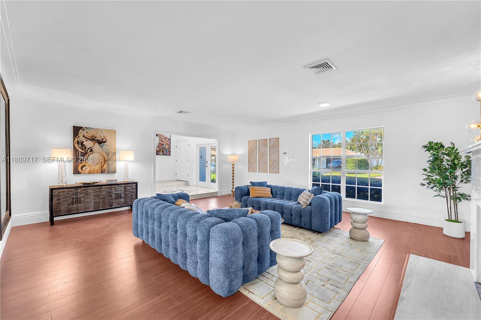 VENETIAN ISLES 3RD SEC - Residential