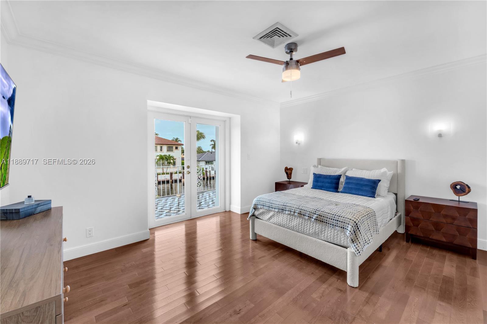 VENETIAN ISLES 3RD SEC - Residential