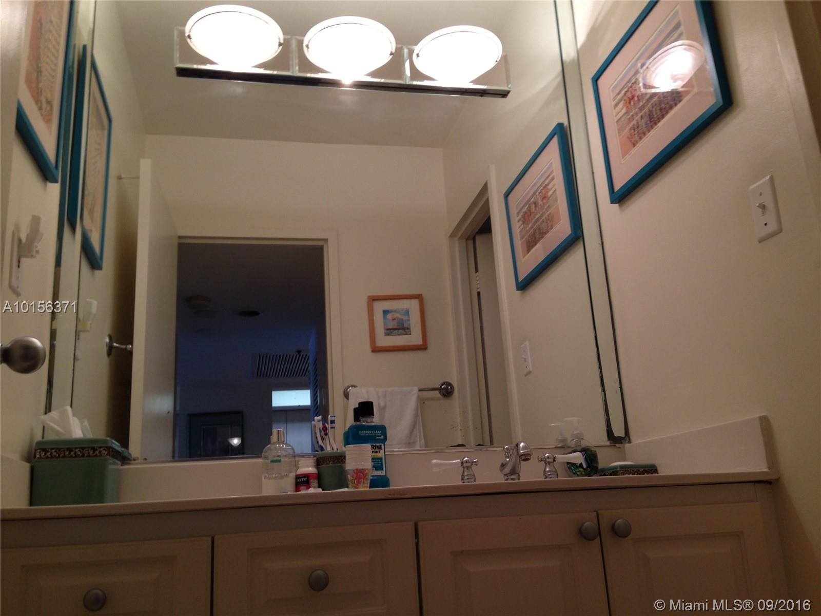 The Decoplage Condo - Residential Lease