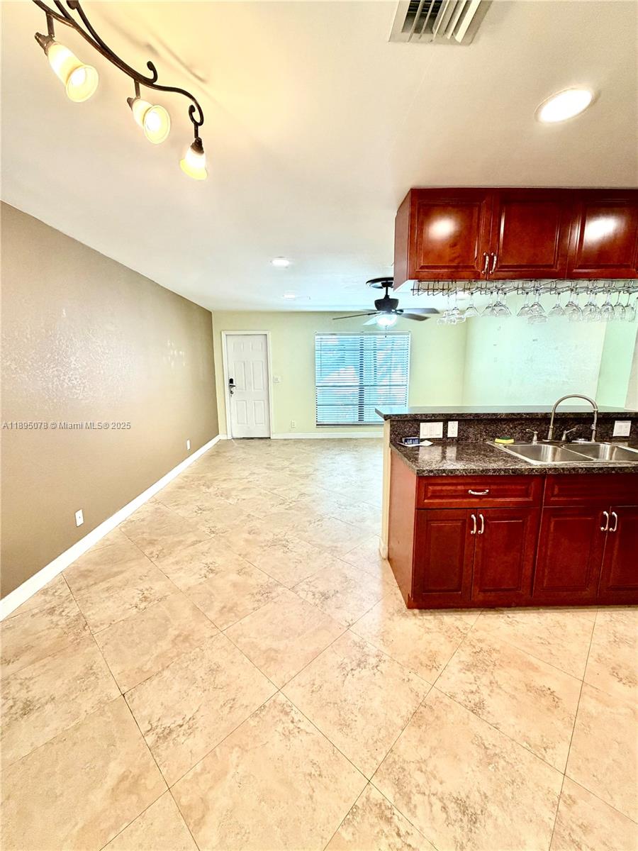 1125 SE 6th Ter 5