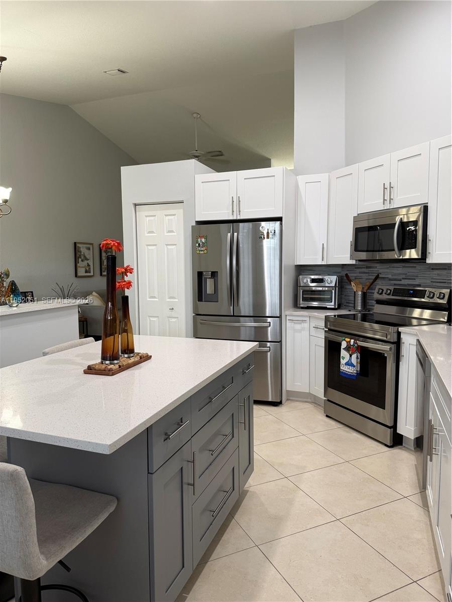 REGENCY HOMES AT SUNRISE - Residential