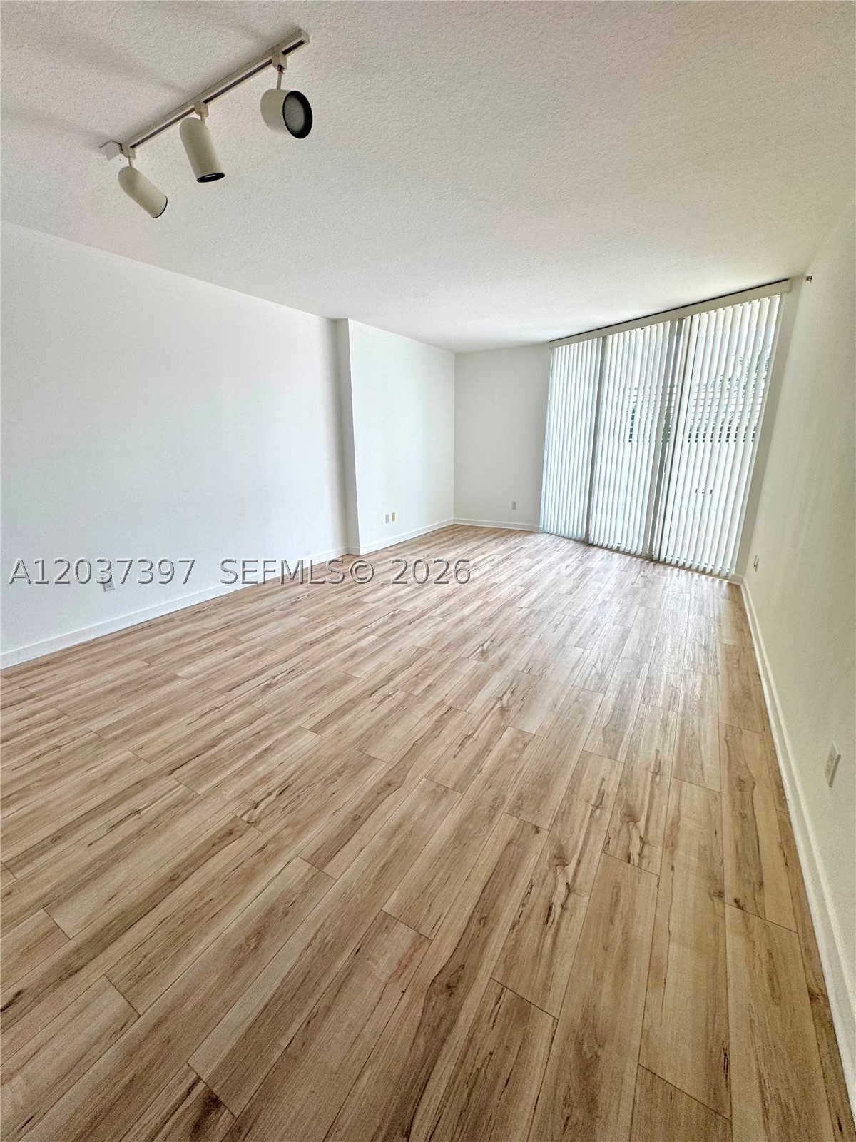 325 S Biscayne Blvd 1116