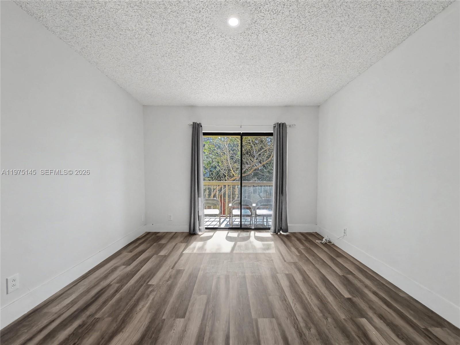 LAS VISTAS AT DORAL CONDO - Residential Lease