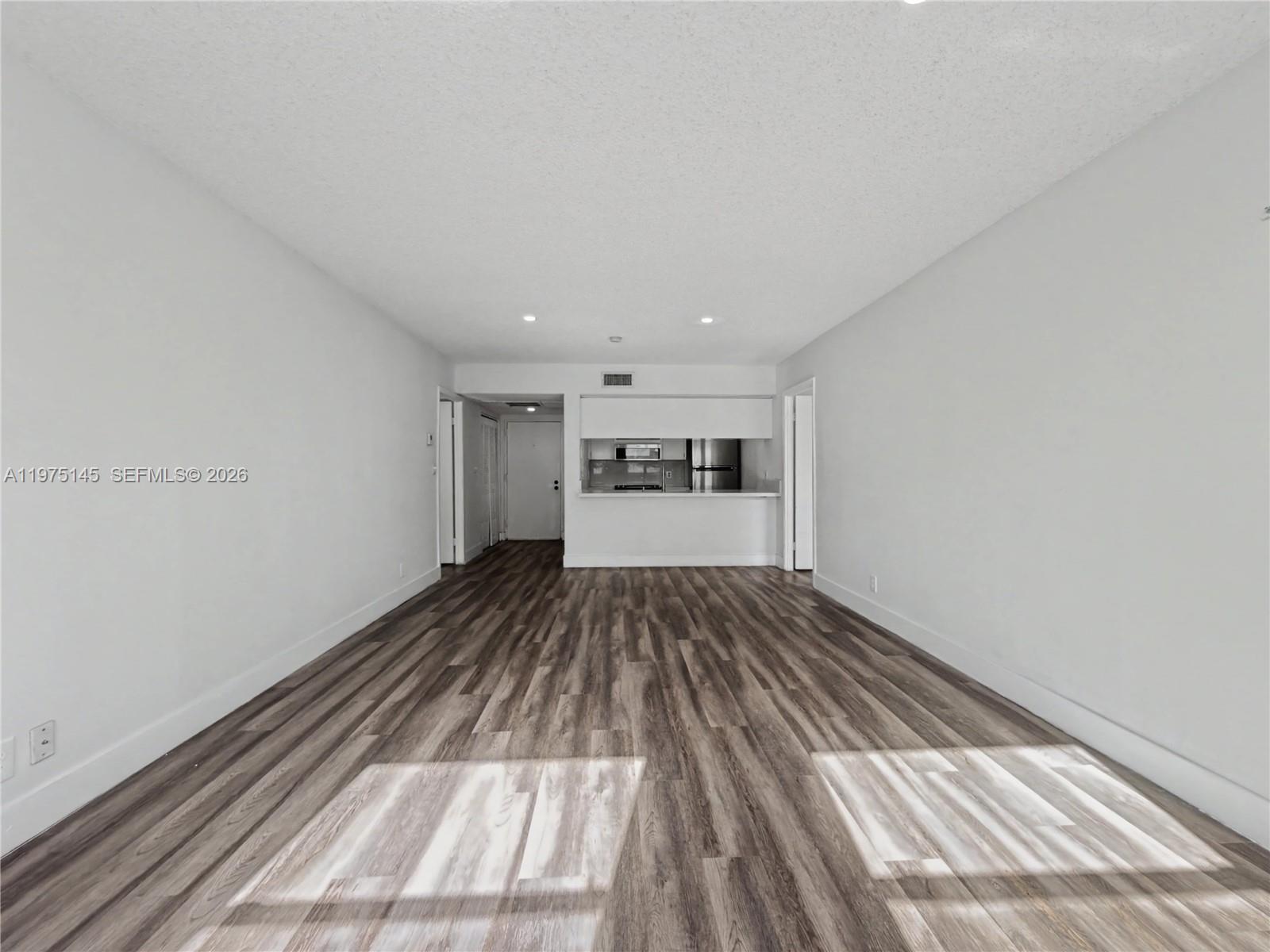 LAS VISTAS AT DORAL CONDO - Residential Lease