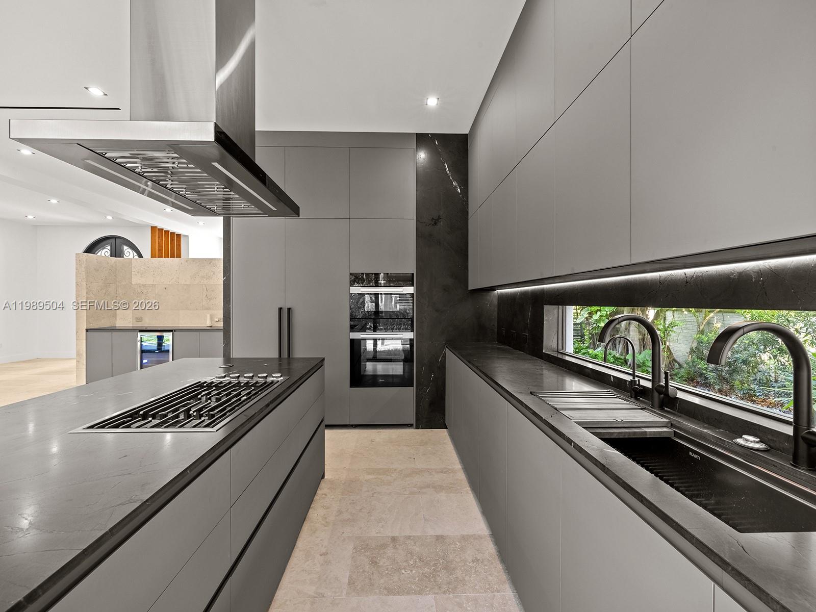 AVOCADO HOMES - Residential