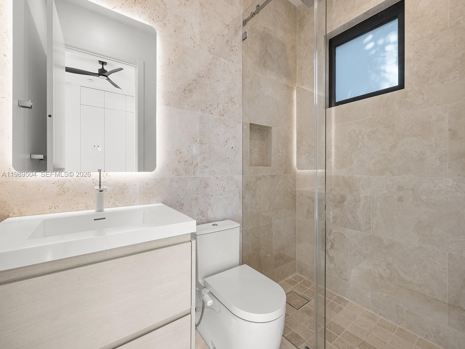 AVOCADO HOMES - Residential