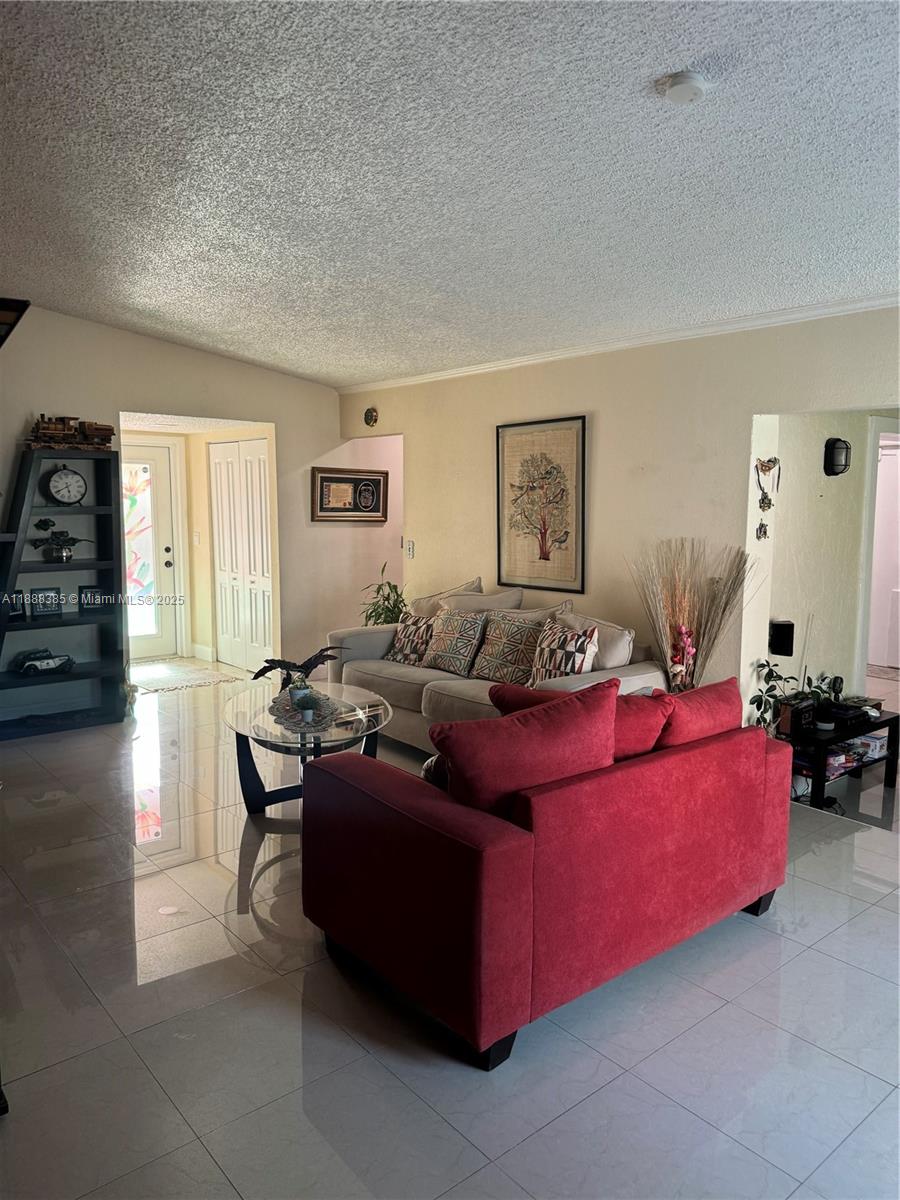 MEADOW WOOD MANOR SEC 3 - Residential