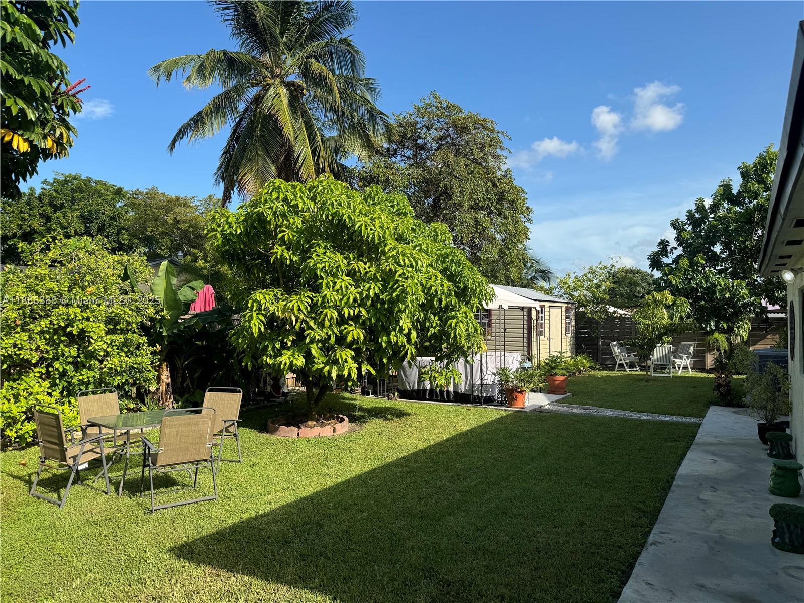 MEADOW WOOD MANOR SEC 3 - Residential